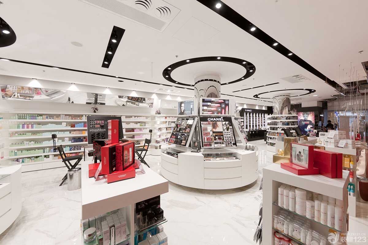 现代风格化妆品店装修吊顶图片_装信通网效果图