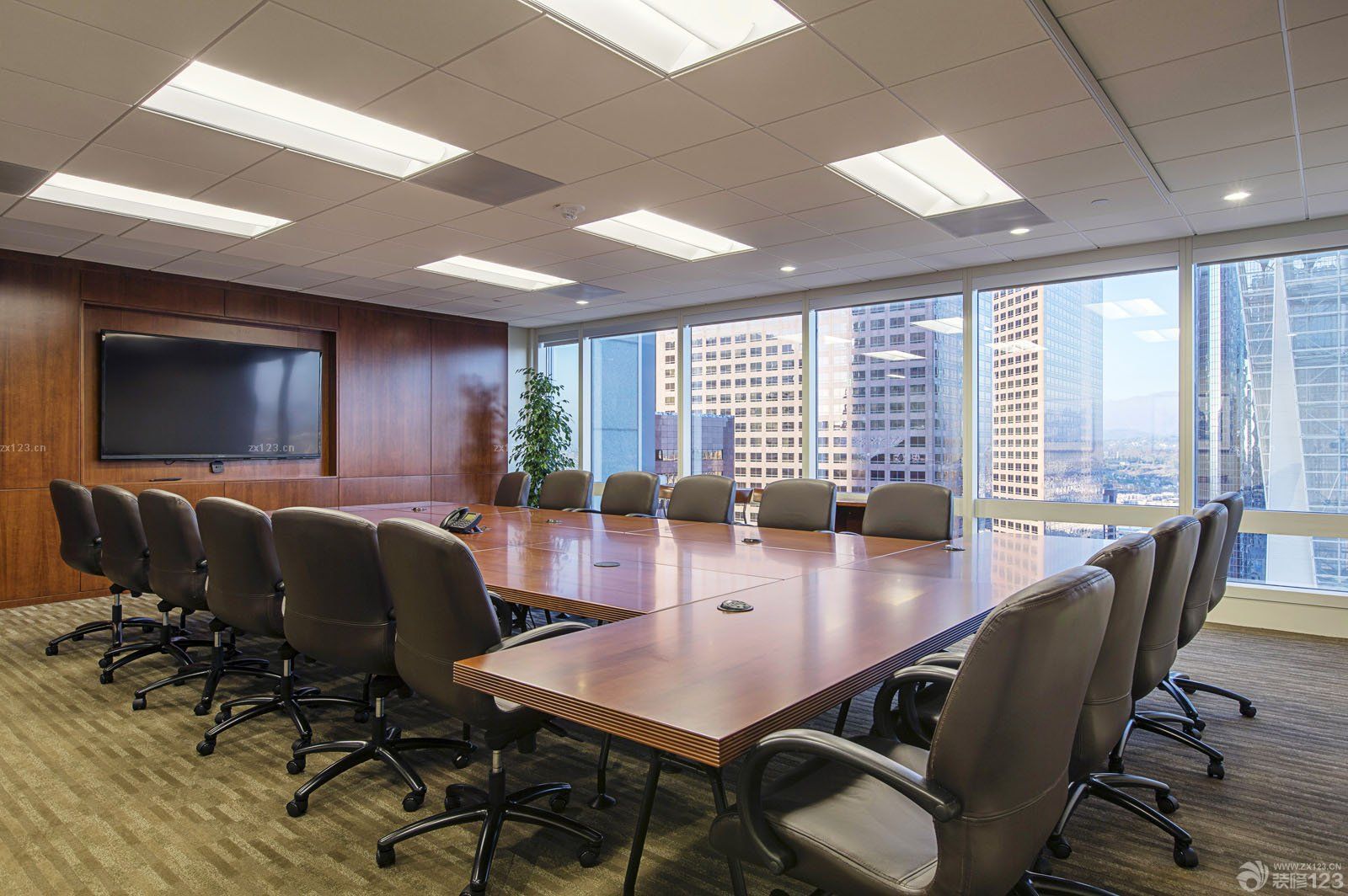 中会议室天花板吊顶装修效果图