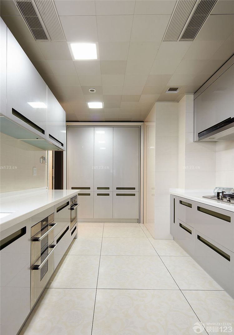 现代厨房设计米白色地砖装修效果图片